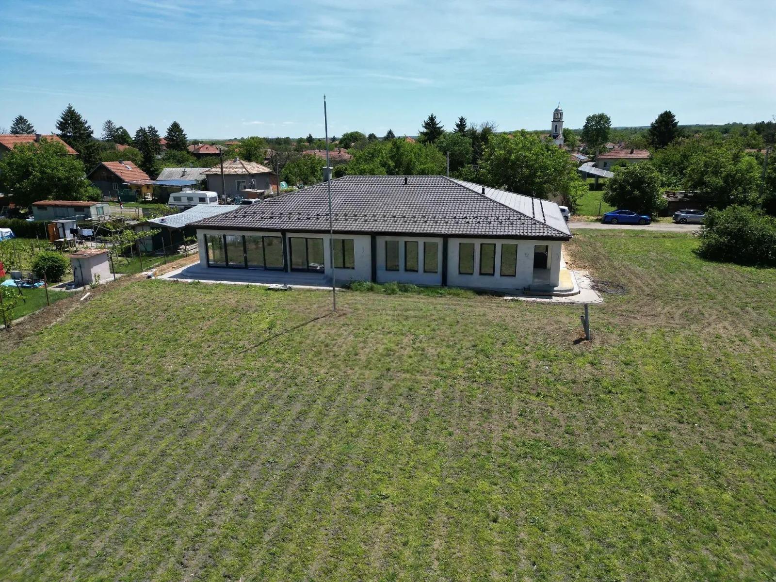 House for Sale in Marten, Ruse