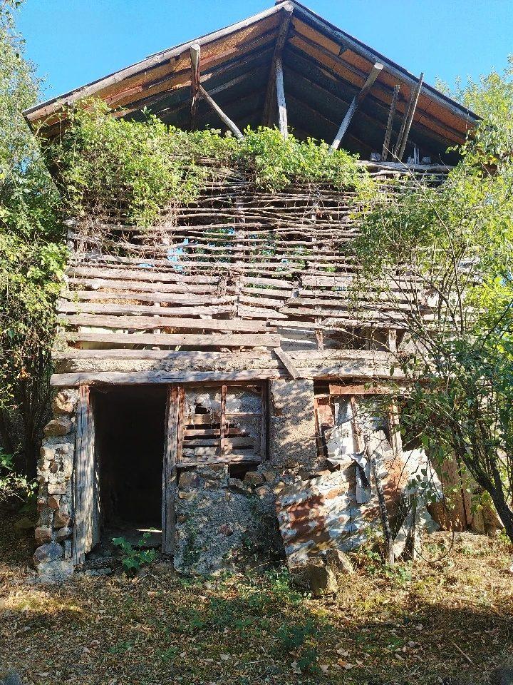 Villa for Sale in Zhelen, Sofia Province