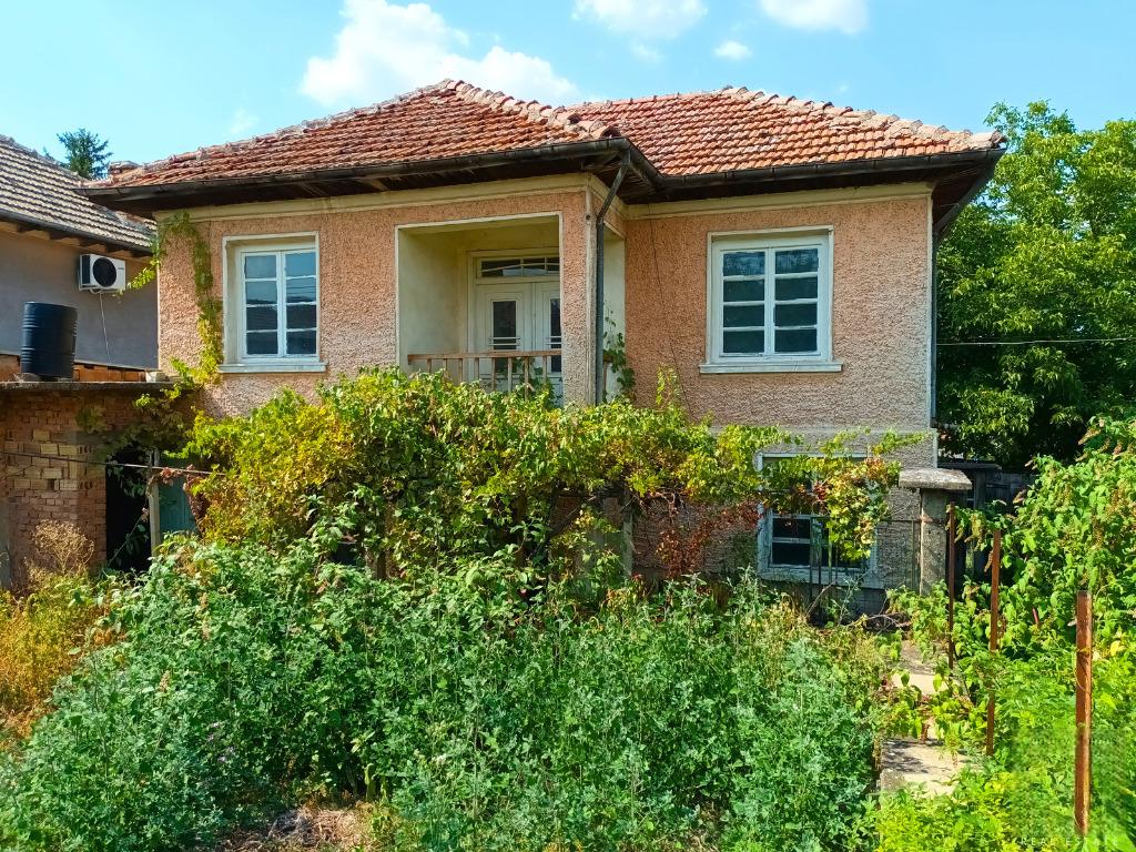 House for Sale in Polski Senovets, Veliko Tarnovo