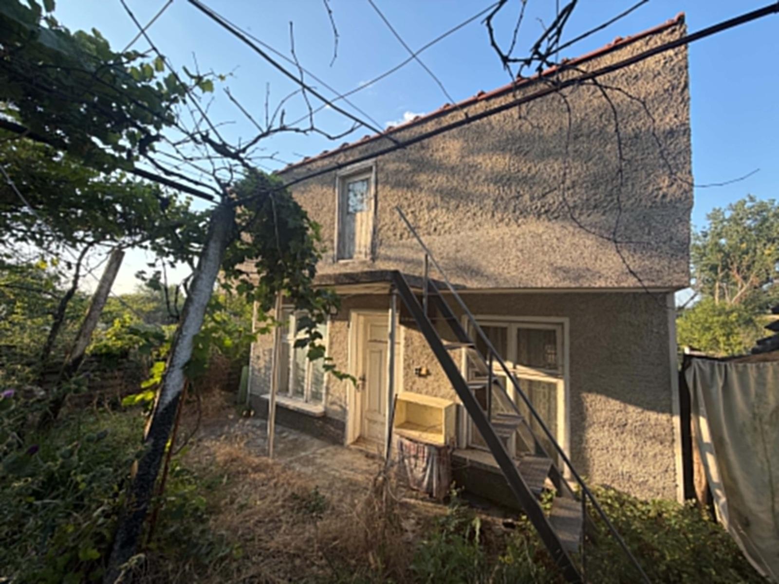 Villa for Sale in Shumen, Makak