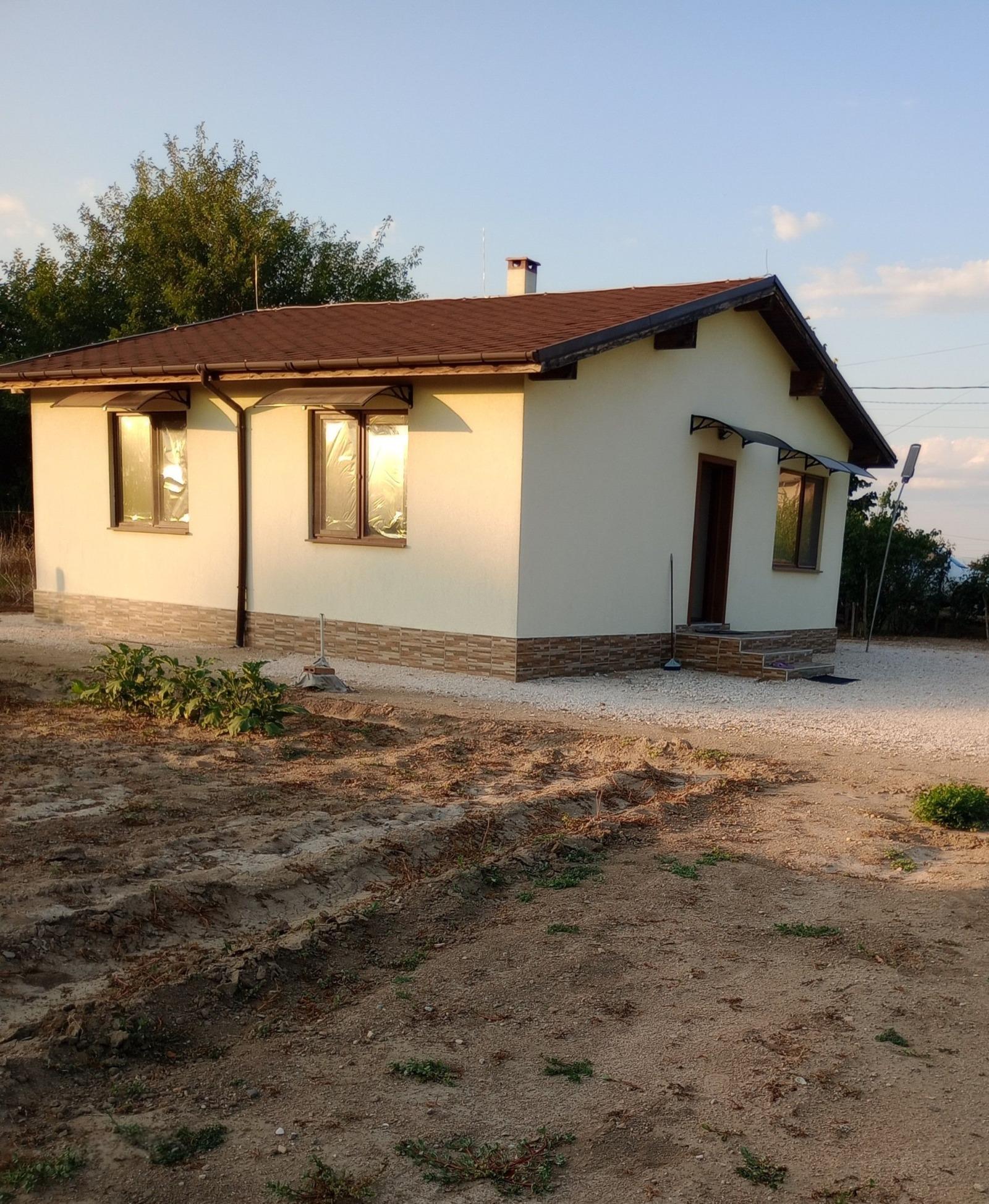 House for Sale in Benkovski, Plovdiv