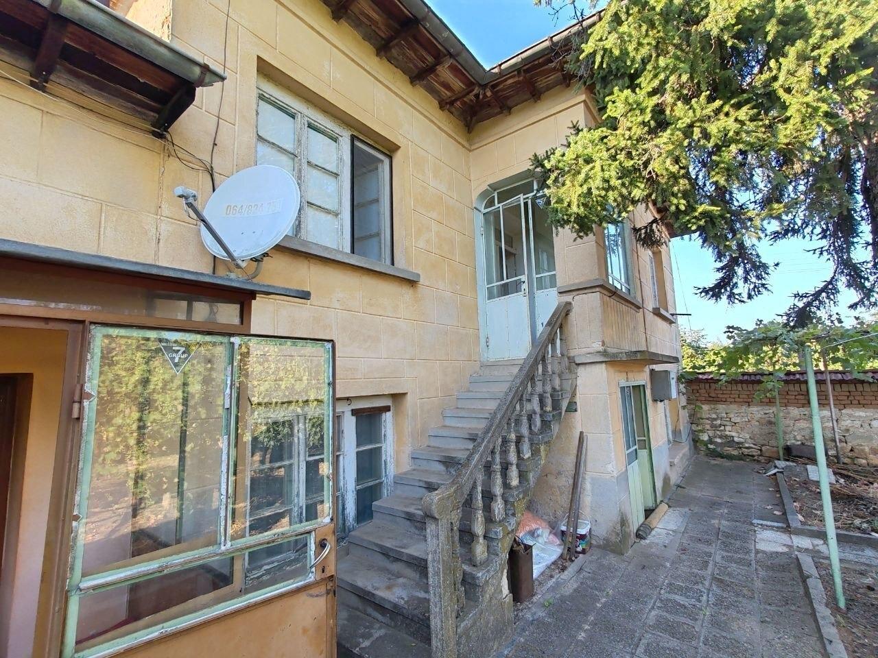 House for Sale in Pelishat, Pleven