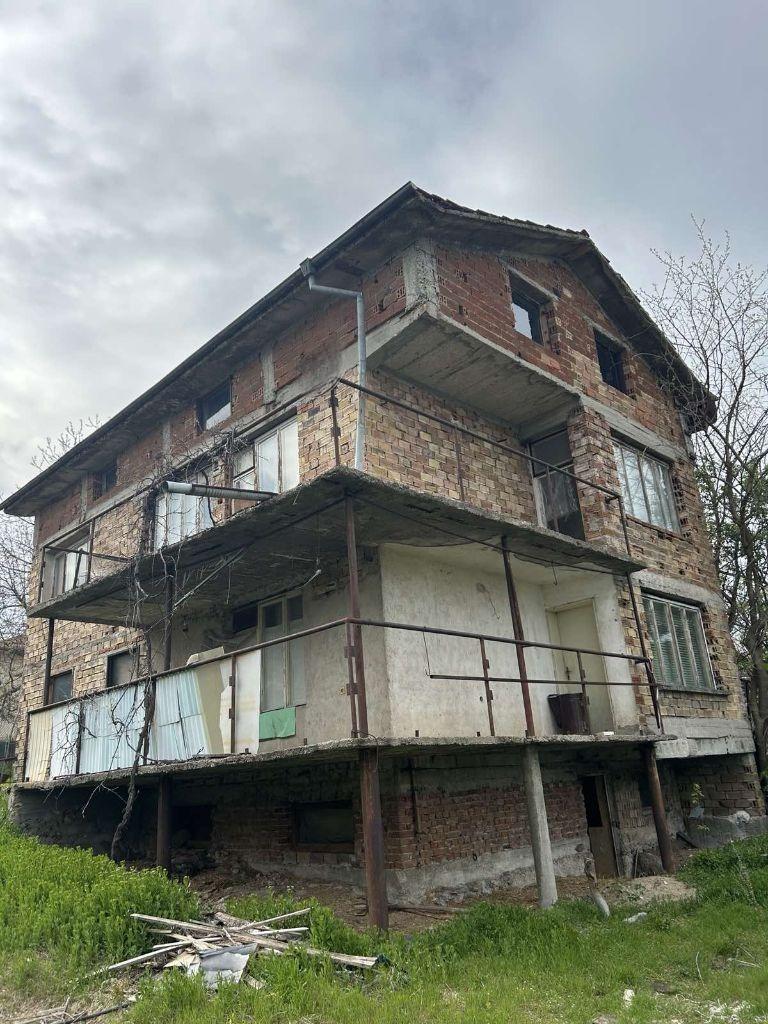 House for Sale in Bogomilovo, Stara Zagora