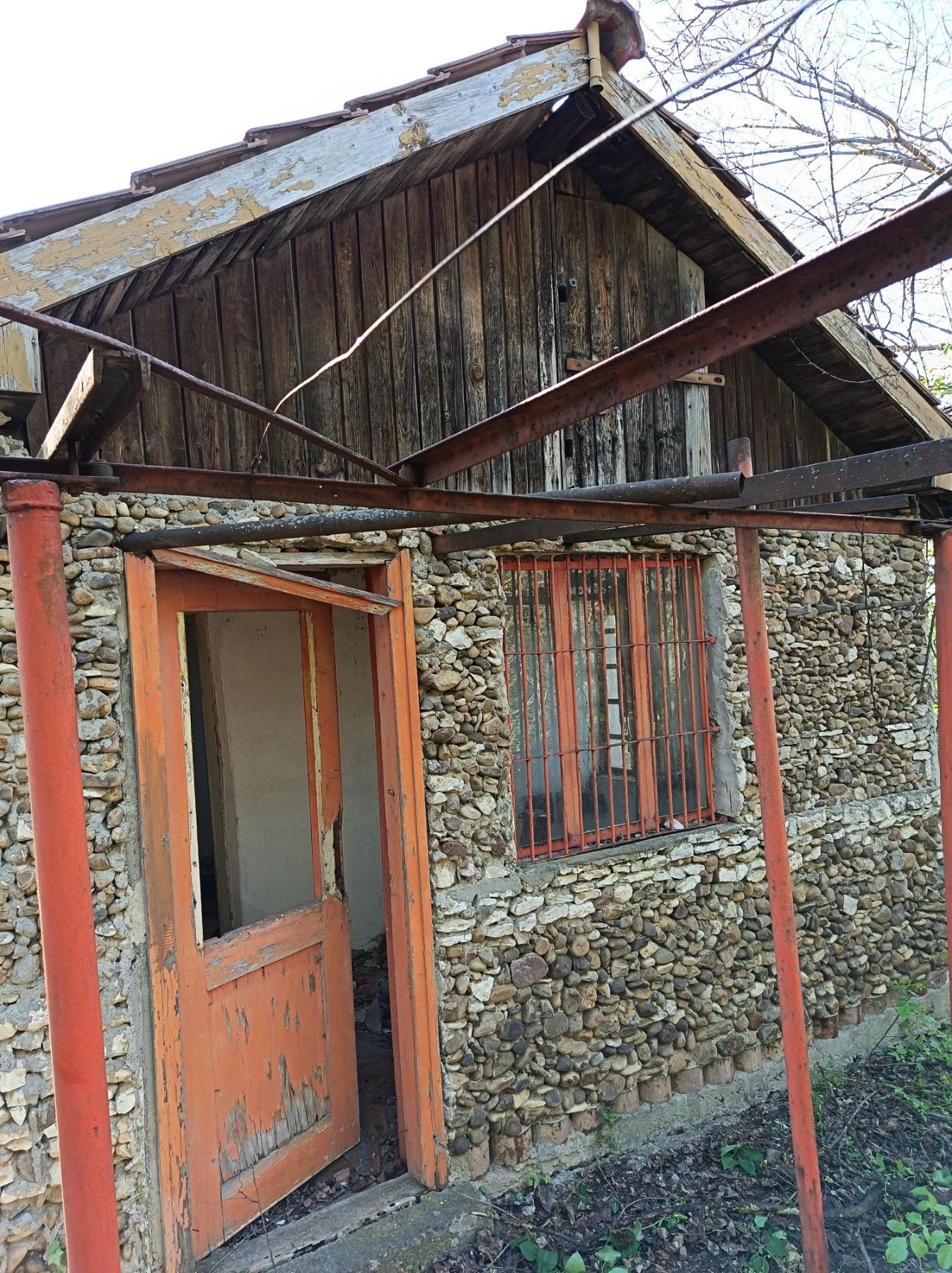 Villa for Sale in Pleven, Strazhata Area