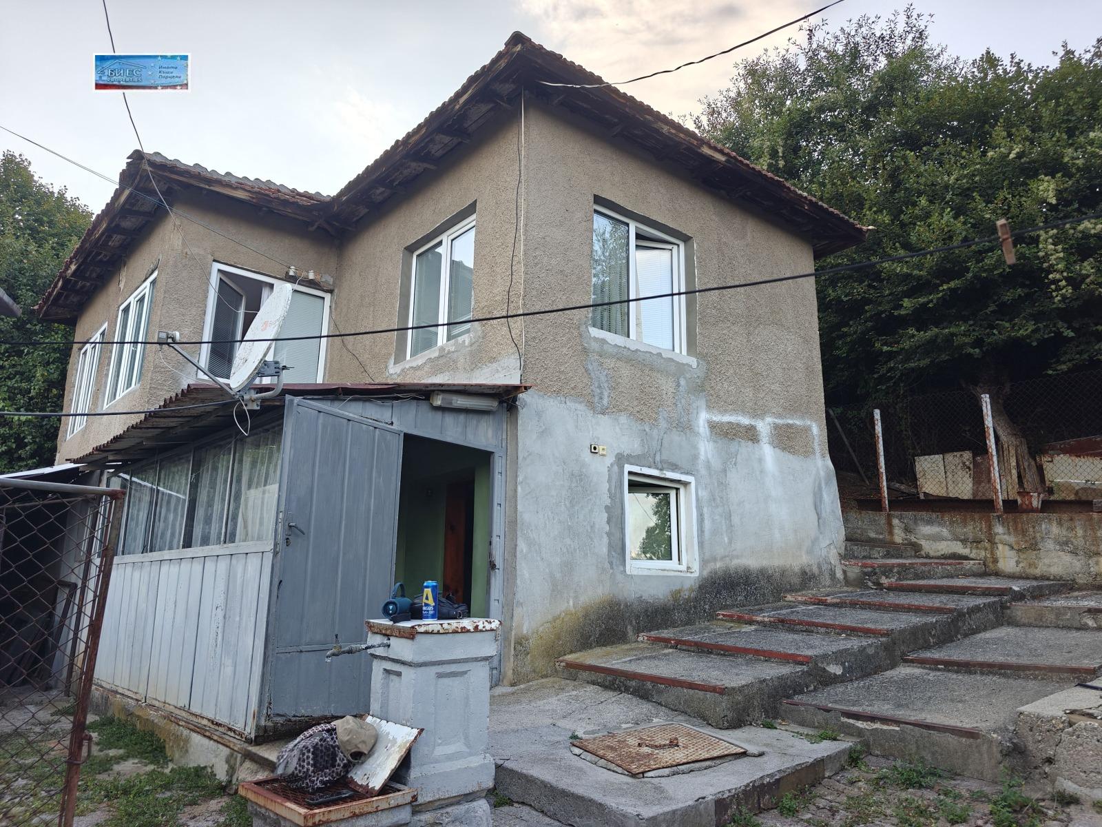 House for Sale in Bornarevo, Pernik