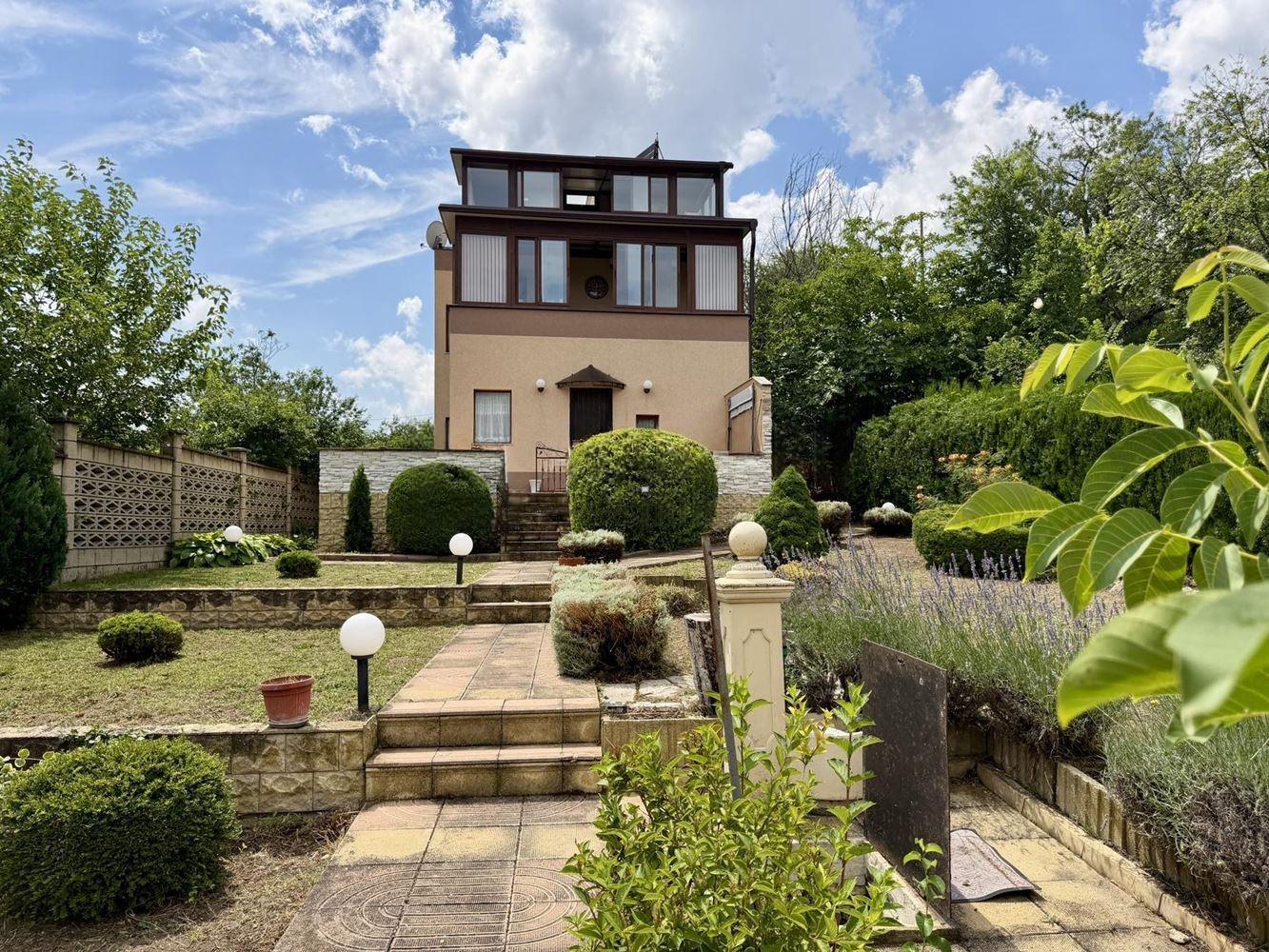 House for Sale in Varna, Dolna Traka Area