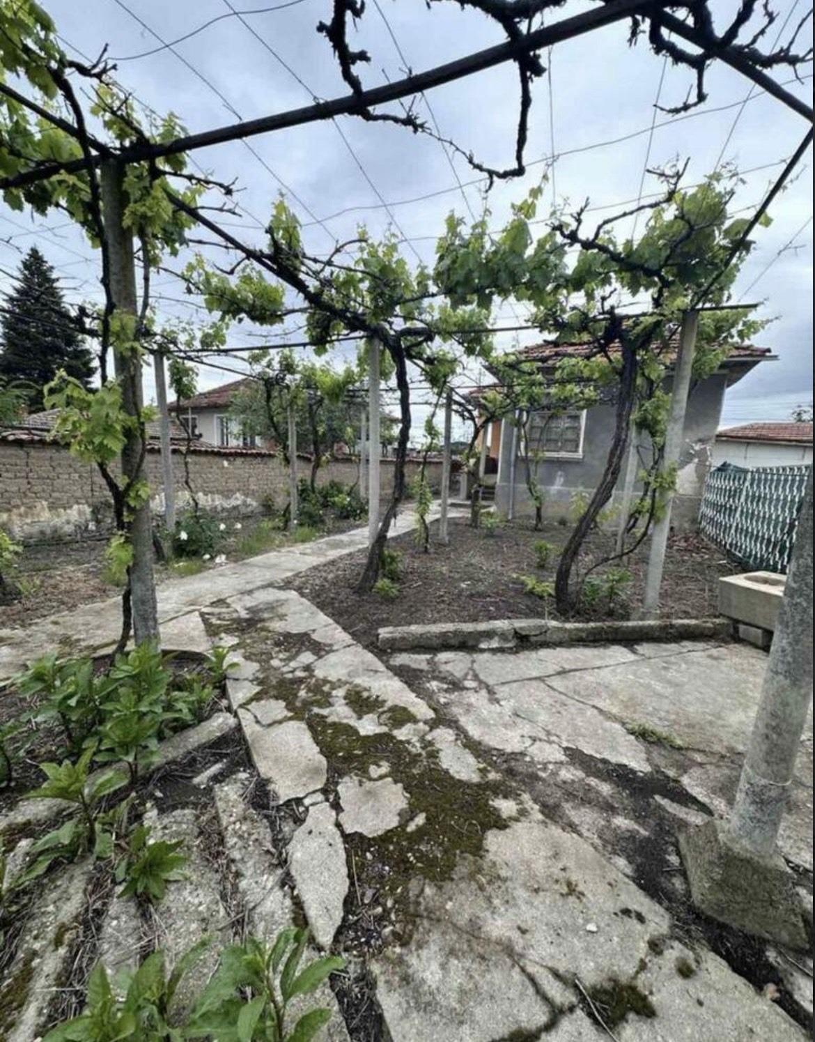 House for Sale in Razhevo Konare, Plovdiv