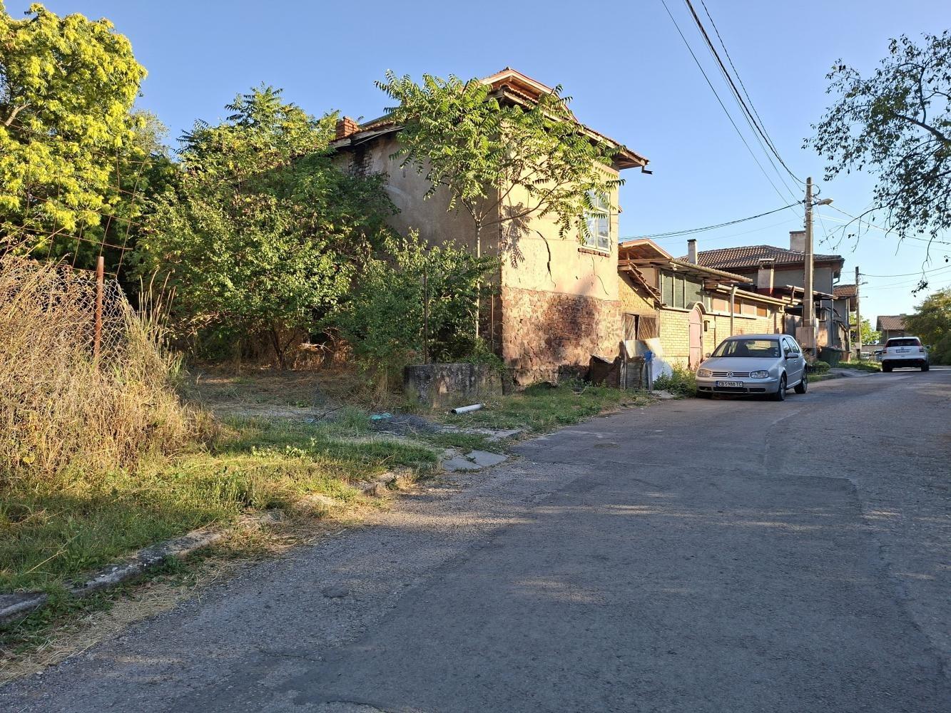 House for Sale in Sofia, Podgumer