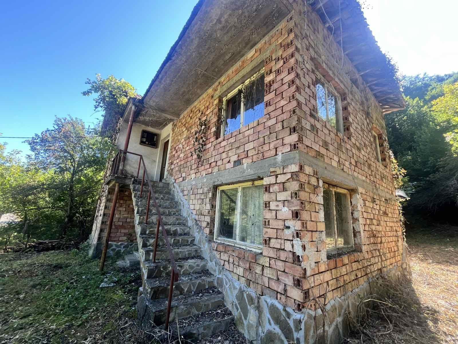 House for Sale in Valevtsi, Gabrovo