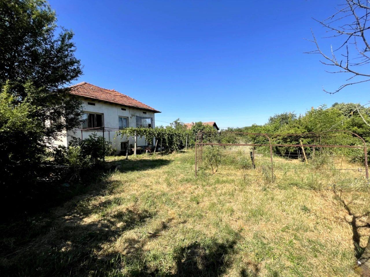 House for Sale in Dobrevtsi, Lovech