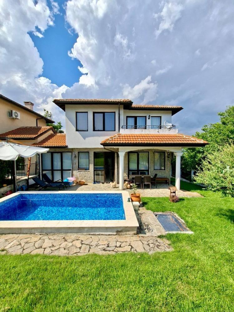 House for Sale in Medovo, Burgas