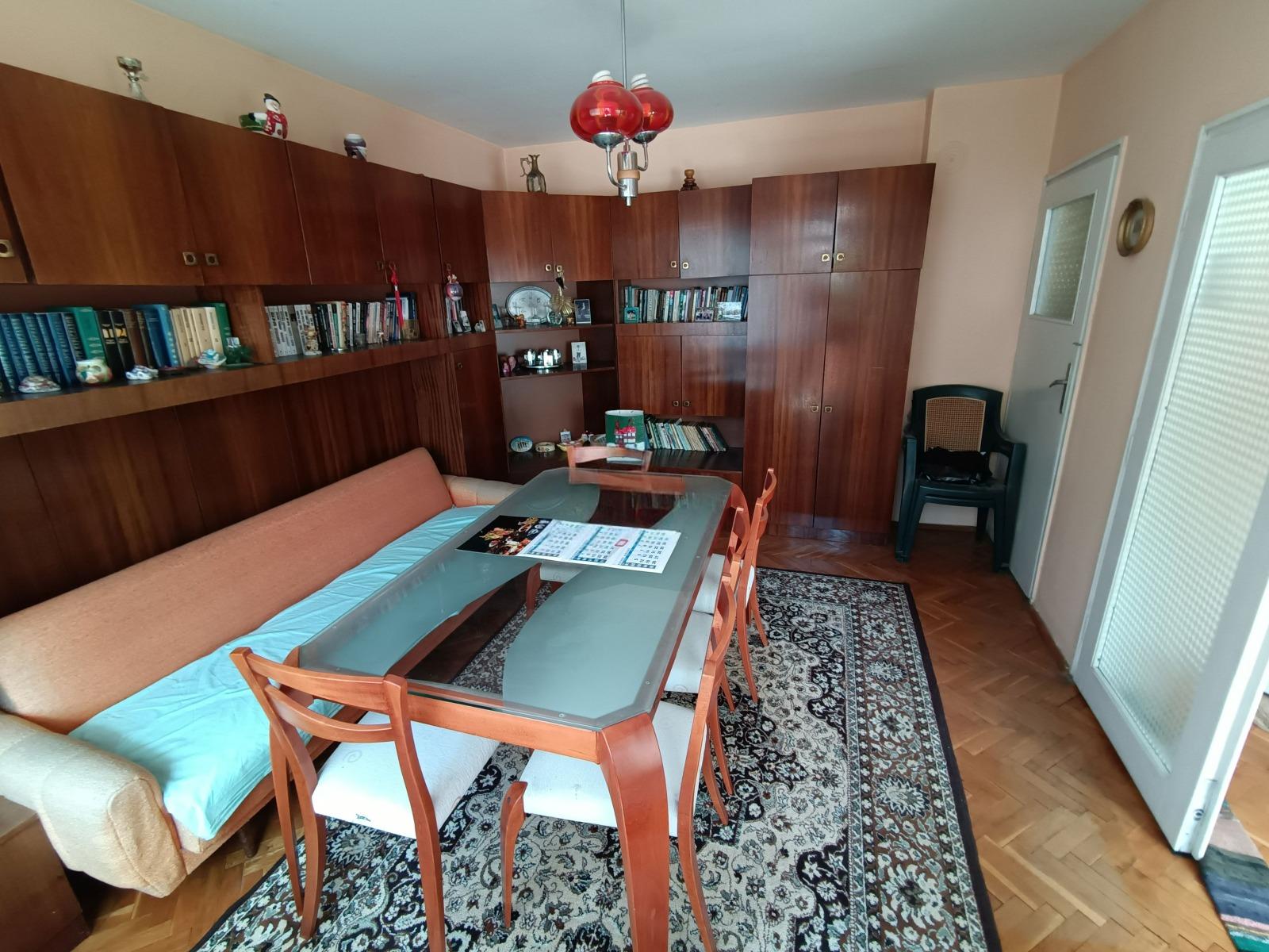 House Floor for Sale in Shumen, Kurshun cheshma