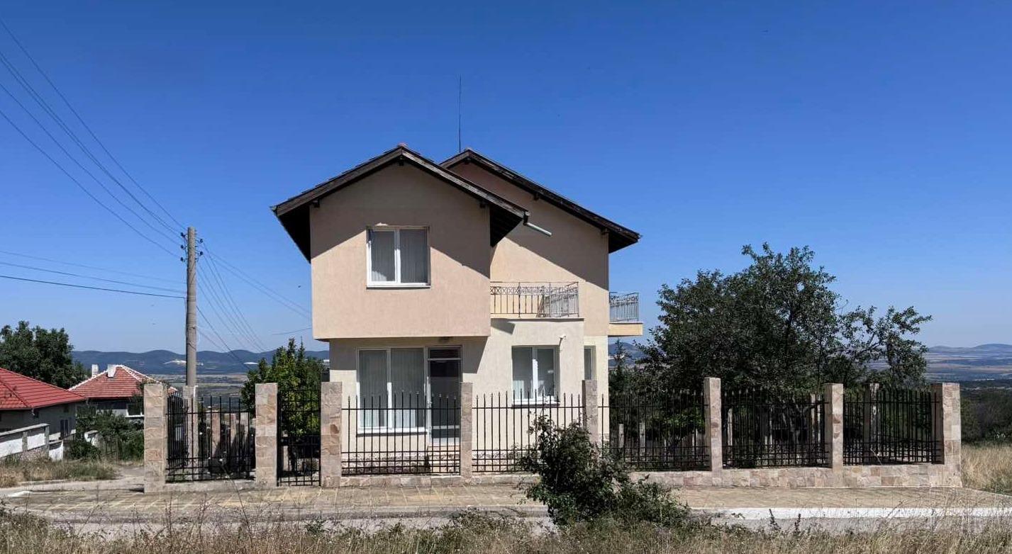 House for Sale in Chelopek, Vratsa
