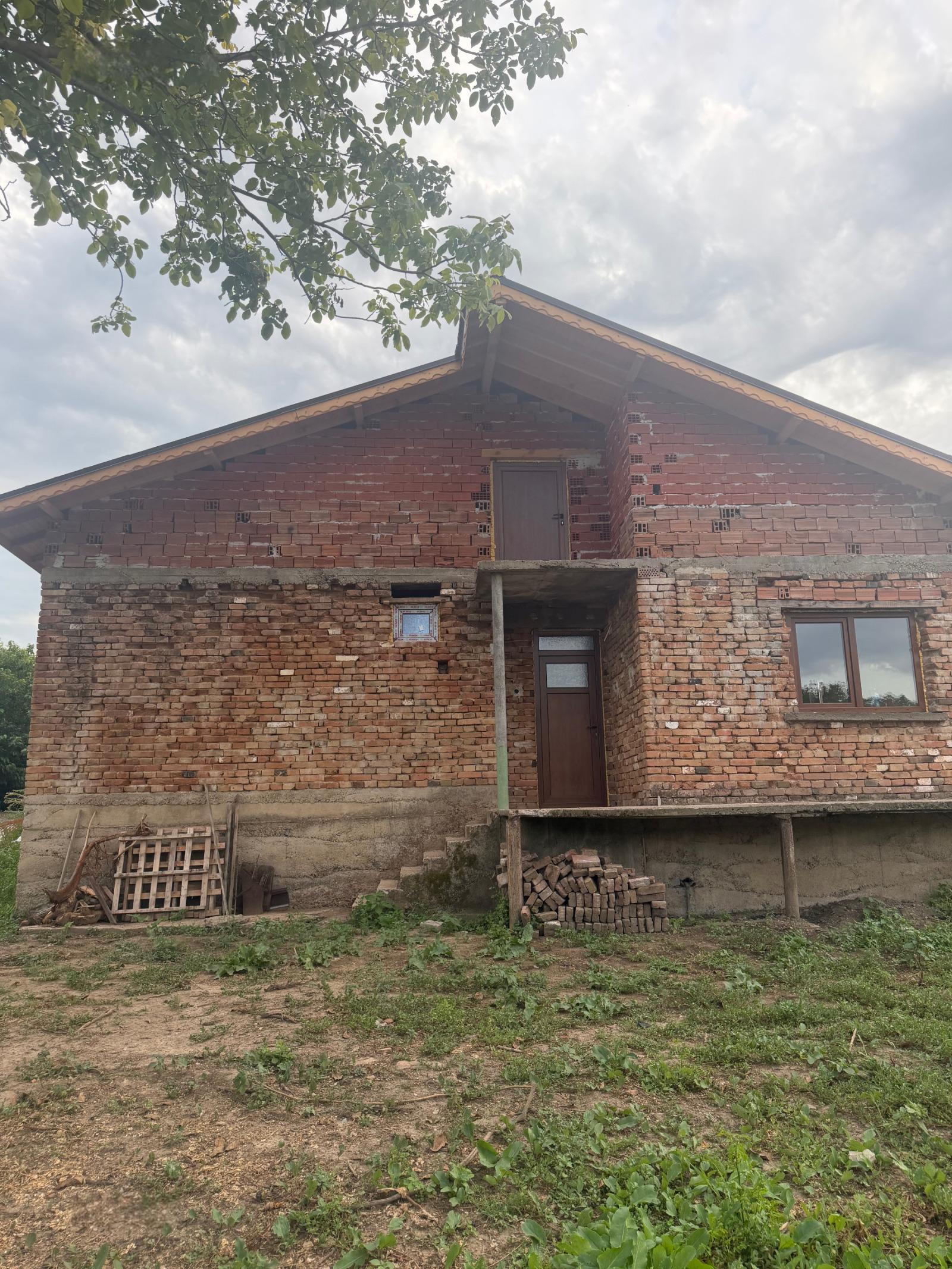 House for Sale in Podem, Pleven