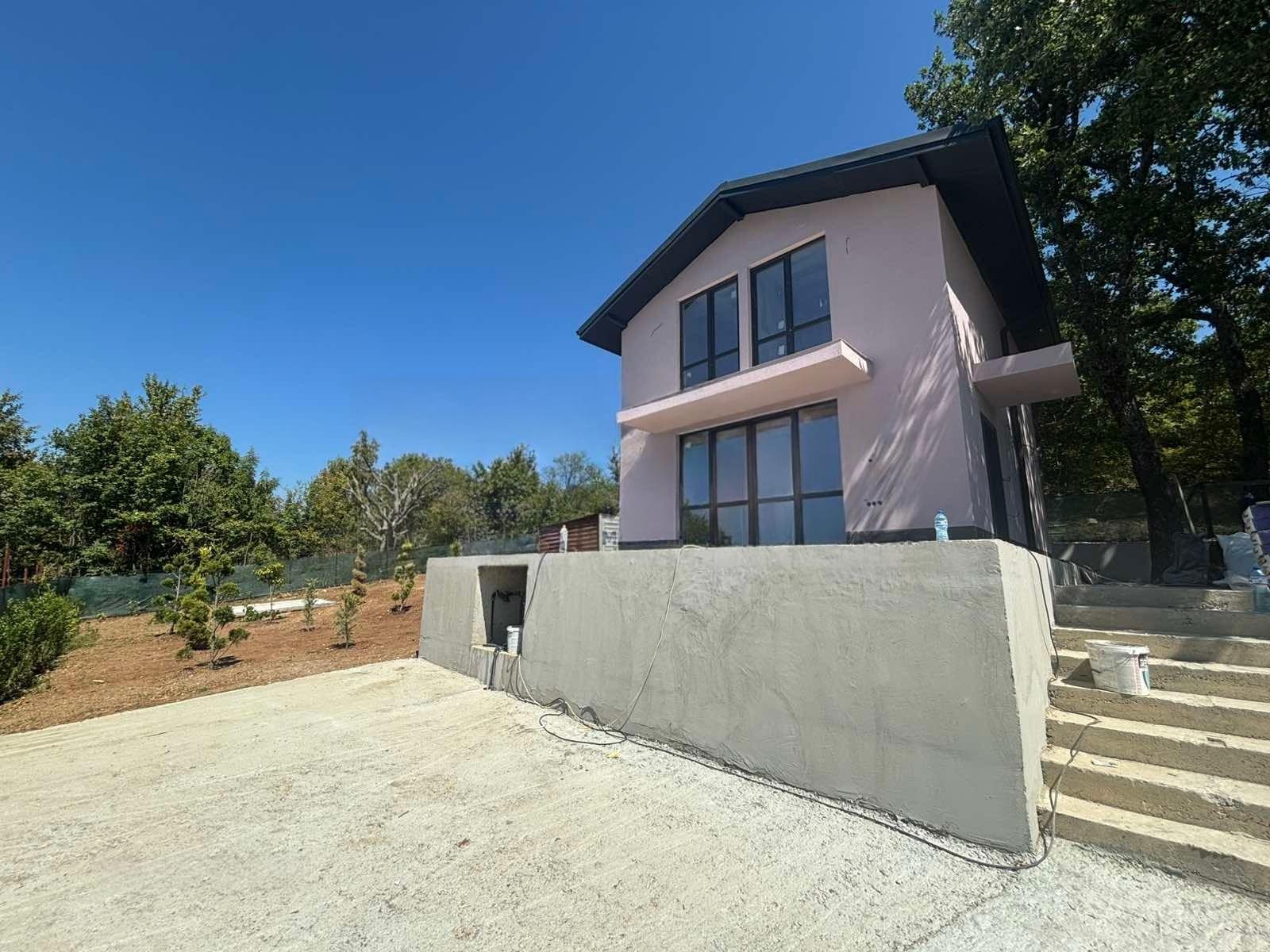 House for Sale in Stara Zagora, Zheleznik – tsentar