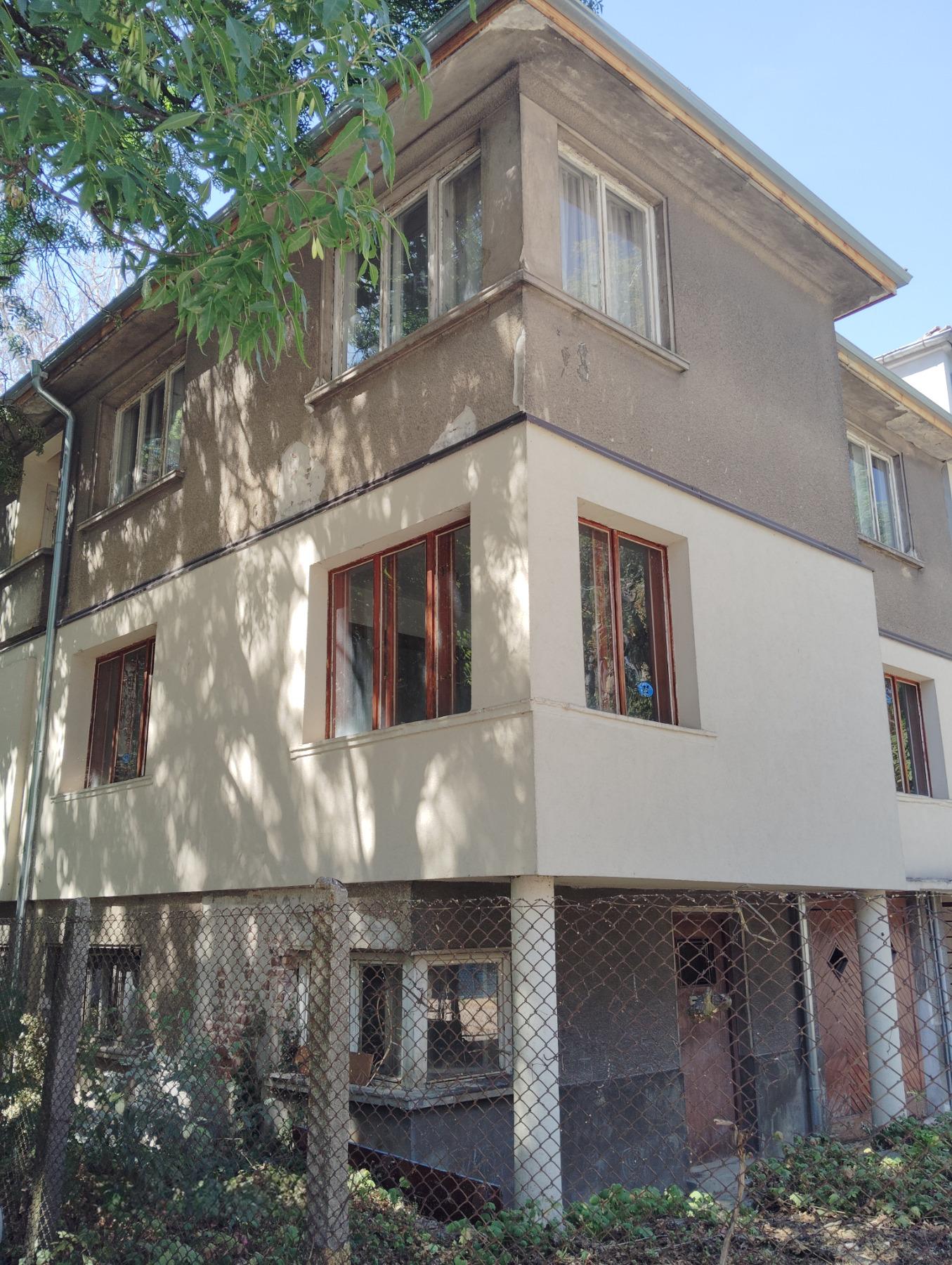 House for Sale in Sofia, Lozenets