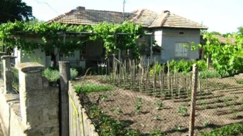Villa for Sale in Dabovik, Dobrich