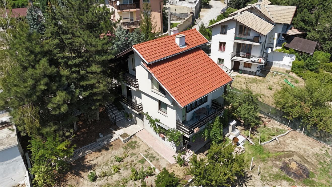 House for Sale in Hrabrino, Plovdiv