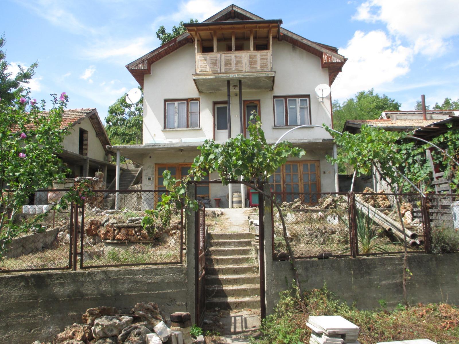 House for Sale in Targovishte, Vilna zona