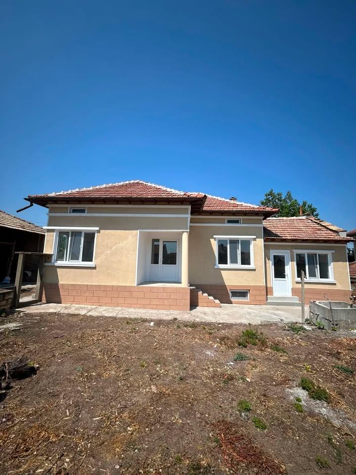 House for Sale in Polski Senovets, Veliko Tarnovo
