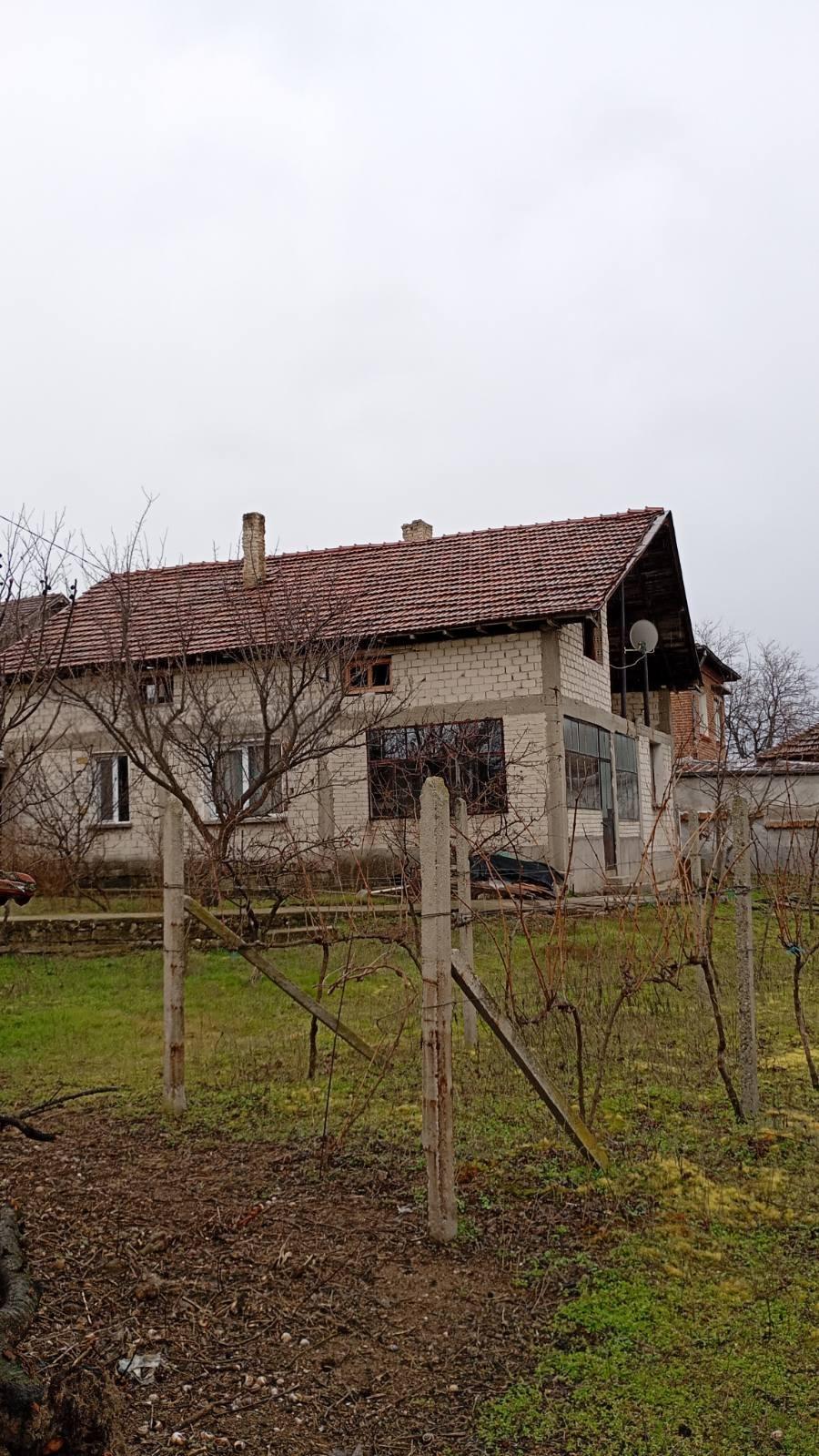 House for Sale in Elshitsa, Pazardzhik