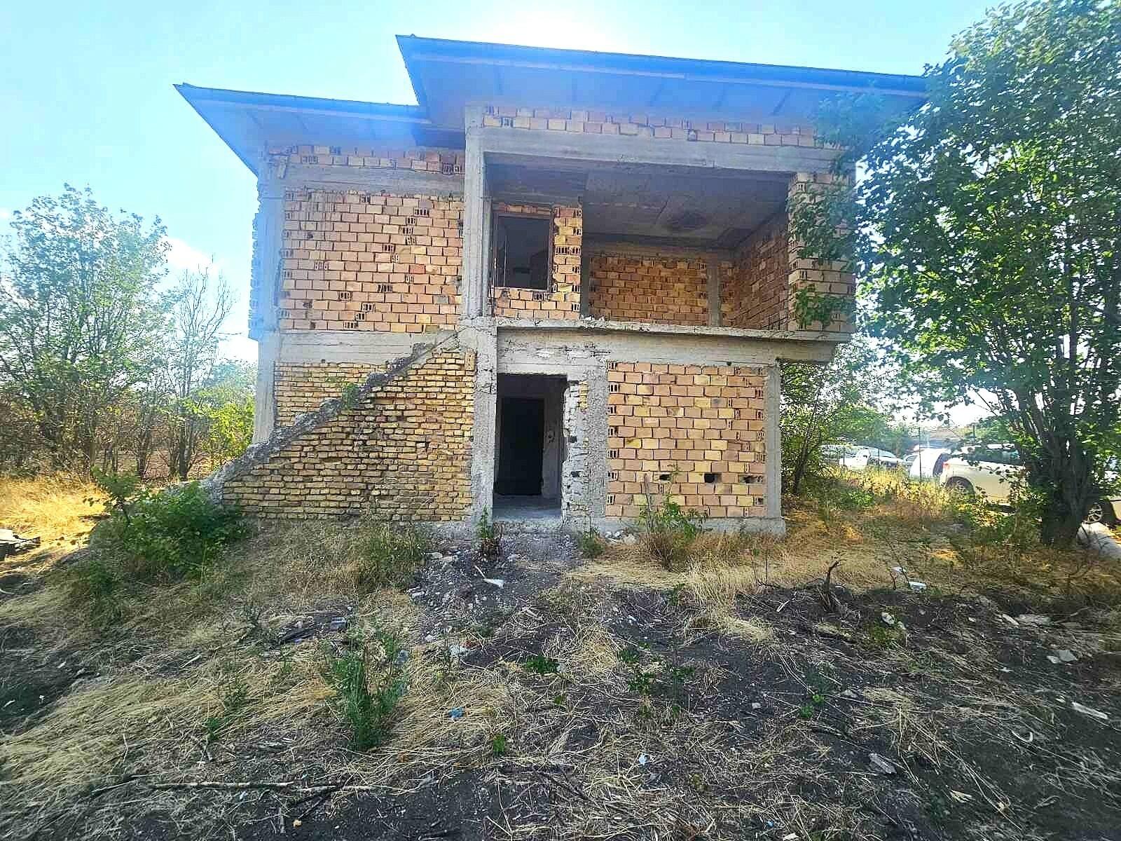 House for Sale in Zlatna niva, Shumen