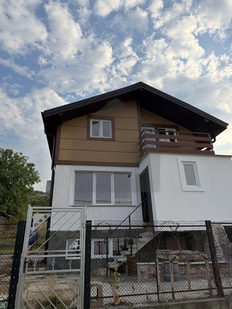 House for Sale in Belashtitsa, Plovdiv