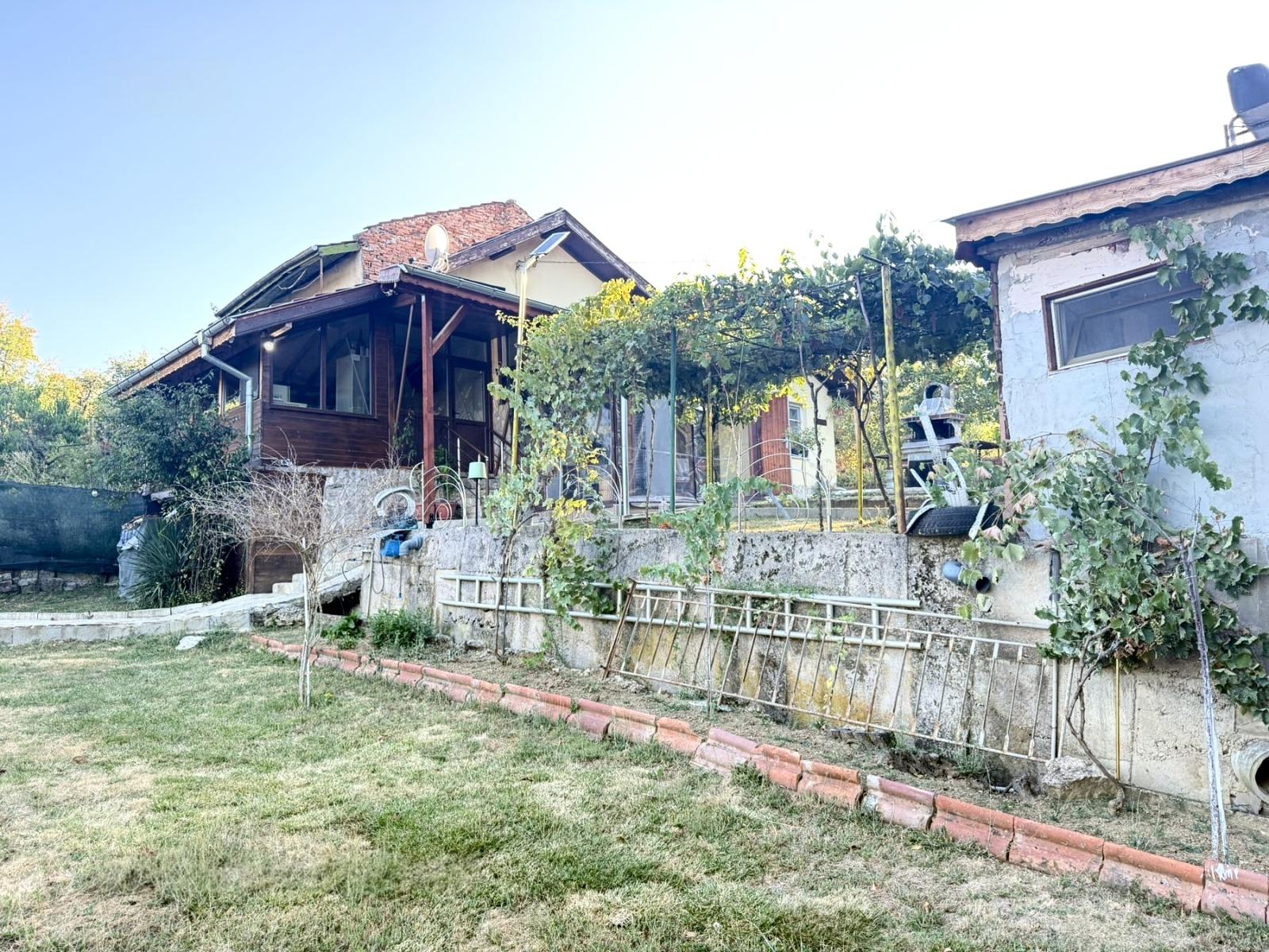 House for Sale in Vratsa, Studentski grad