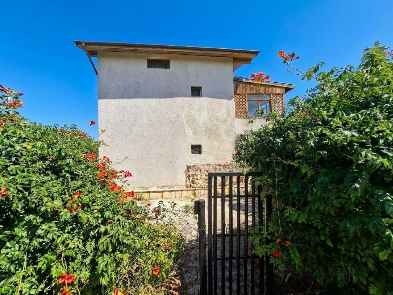 House for Sale in Kamen bryag, Dobrich