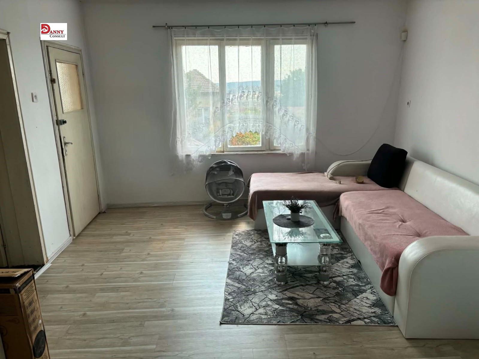 House for Sale in Suhindol, Veliko Tarnovo