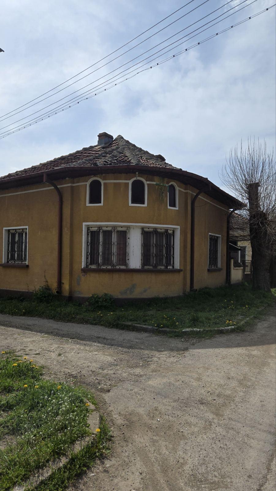 House for Sale in Katunets, Lovech