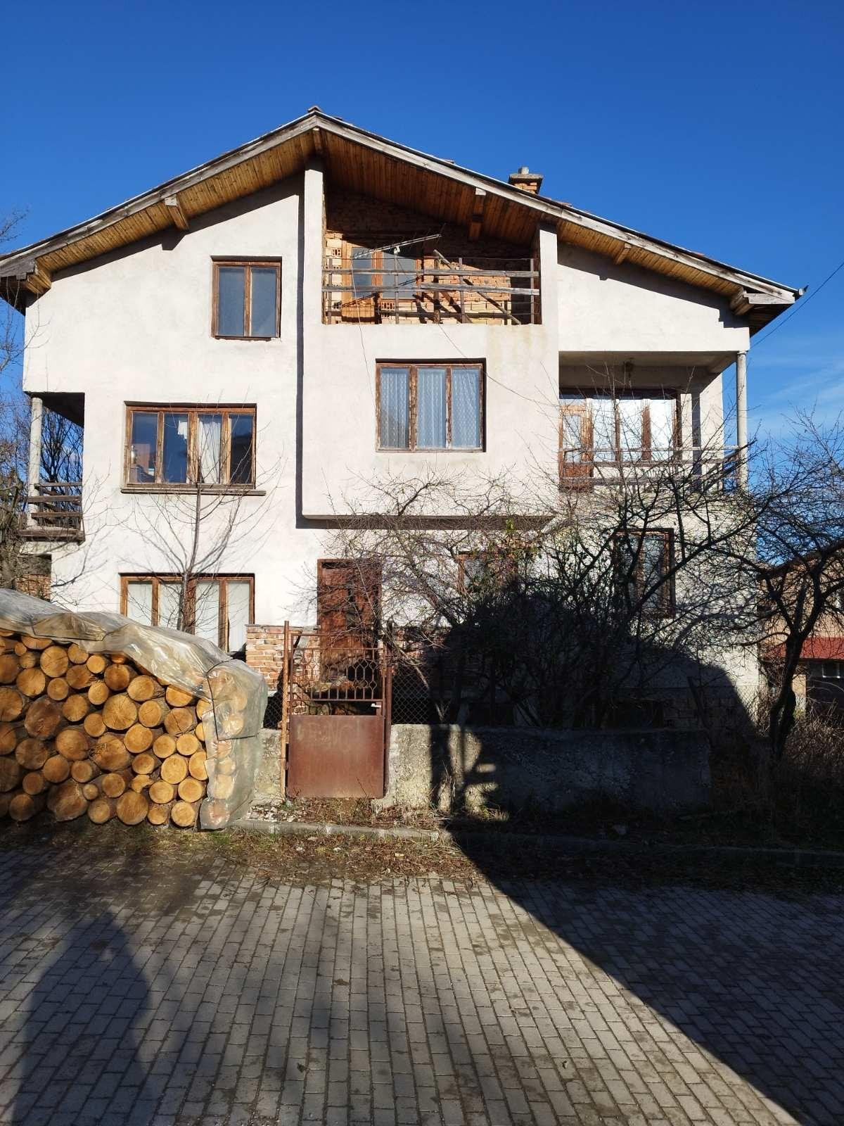 House for Sale in Satovcha, Blagoevgrad