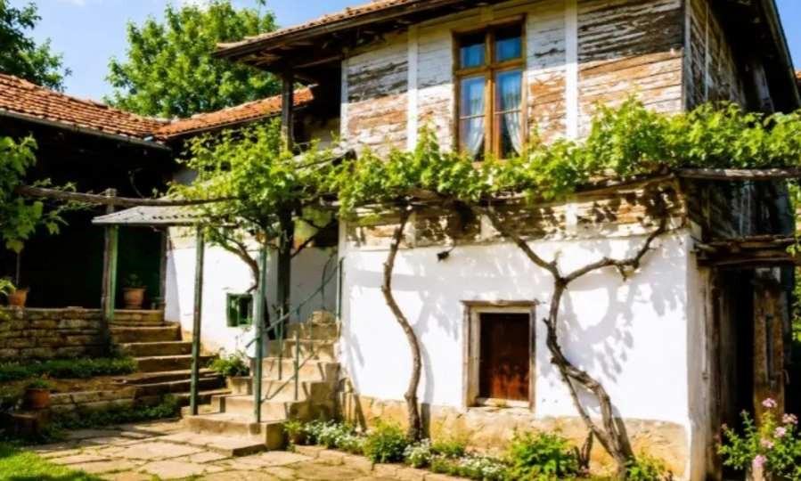 House for Sale in Dryanovo, Gabrovo