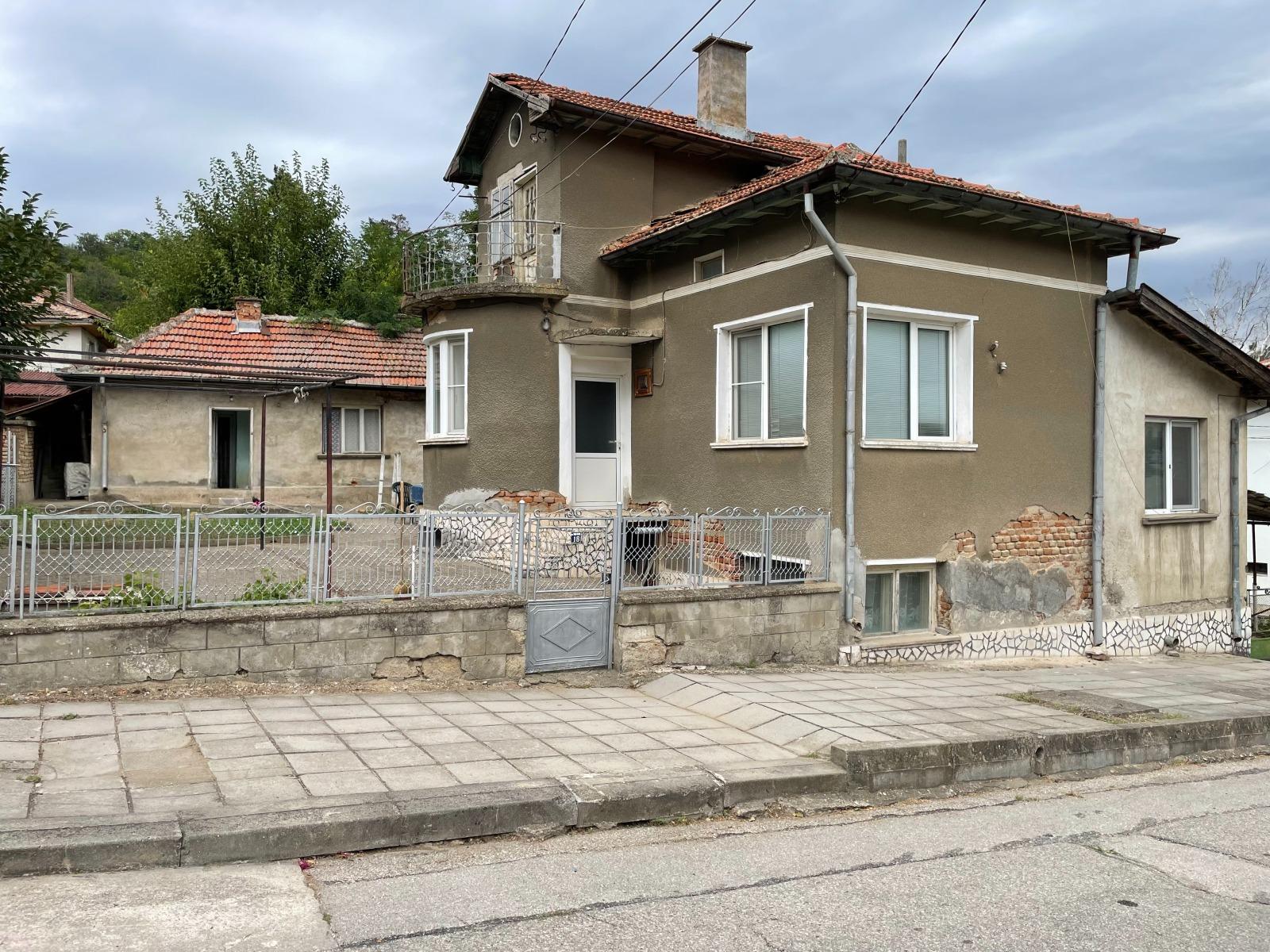 House for Sale in Oryahovo, Vratsa