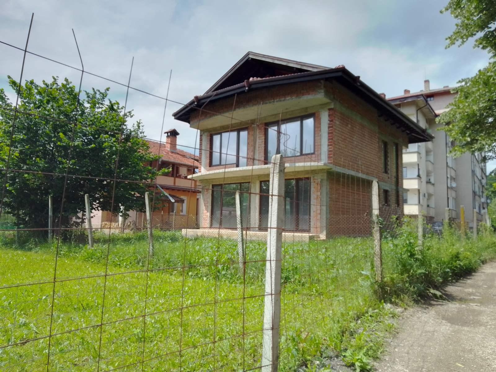 House for Sale in Troyan, Lovech