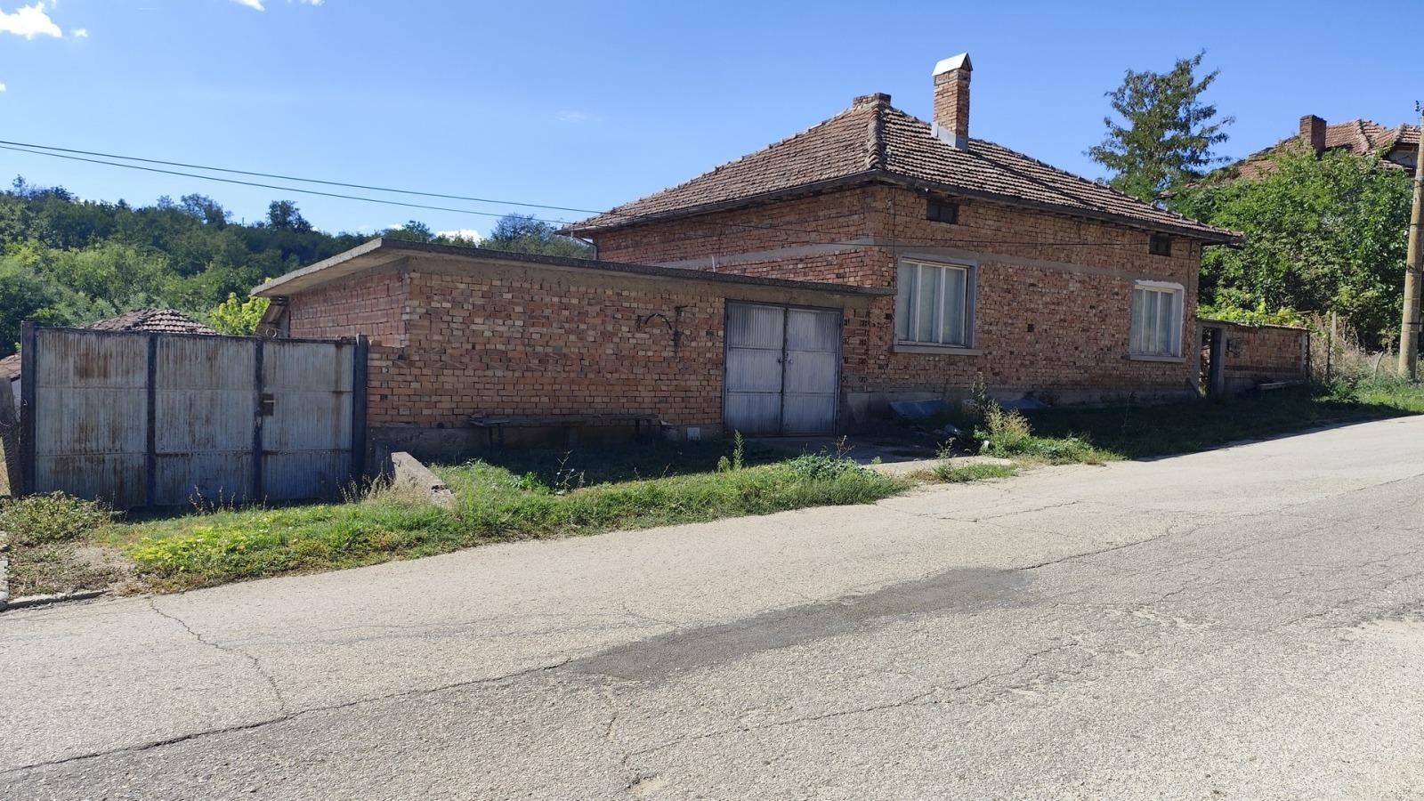 House for Sale in Stezherovo, Pleven
