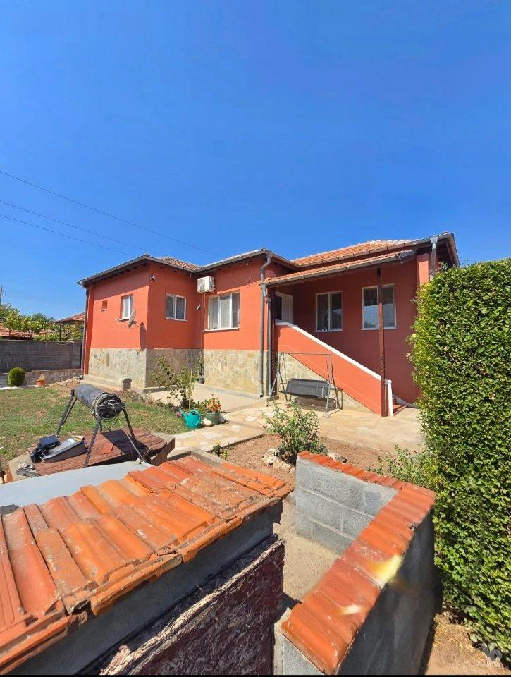 House for Sale in Lozen, Haskovo