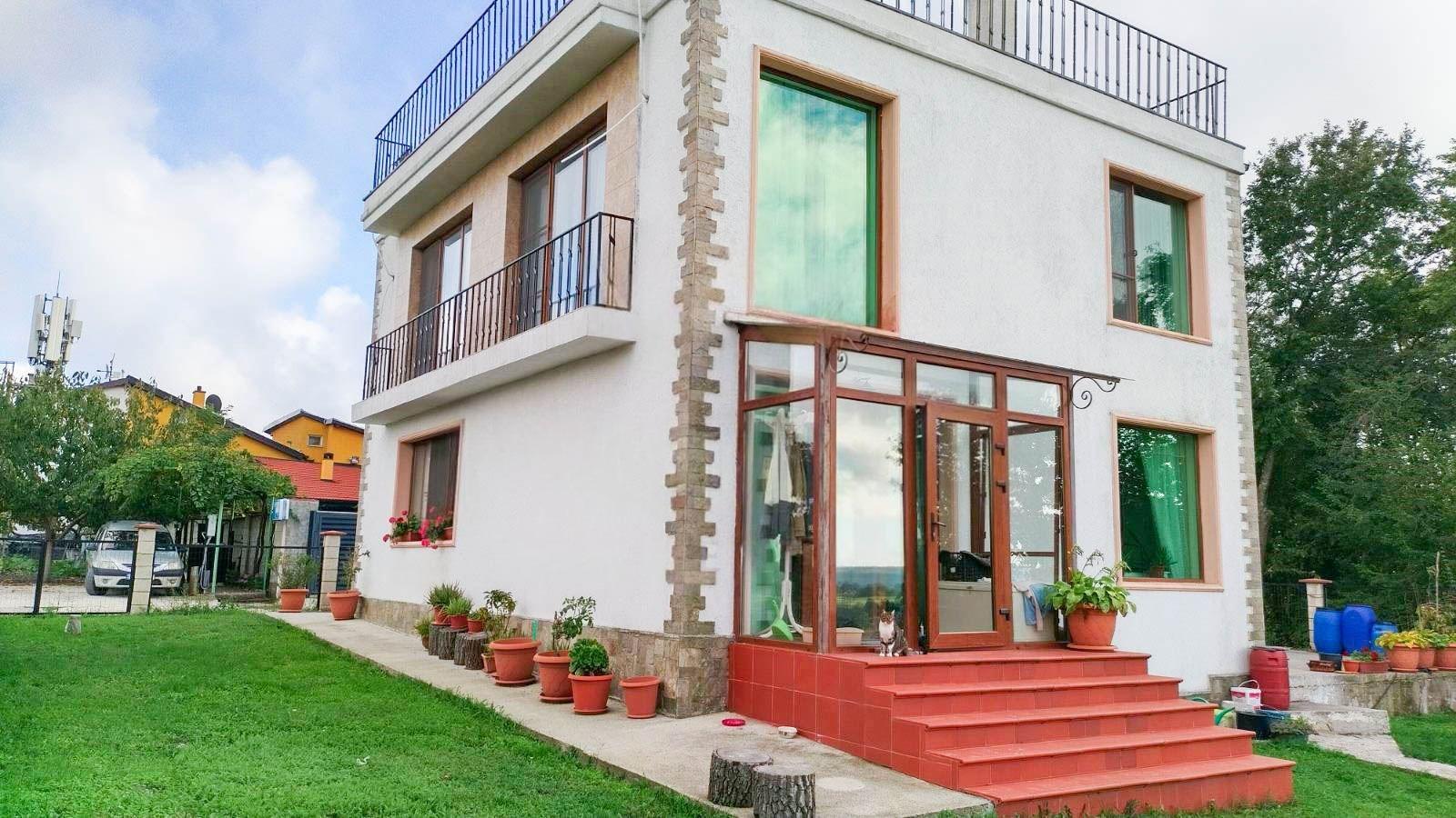 House for Sale in Varna, Perchemliyata Area