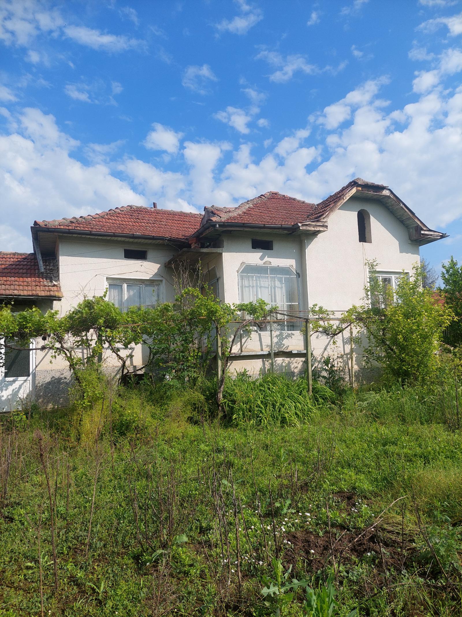 House for Sale in Letnitsa, Lovech
