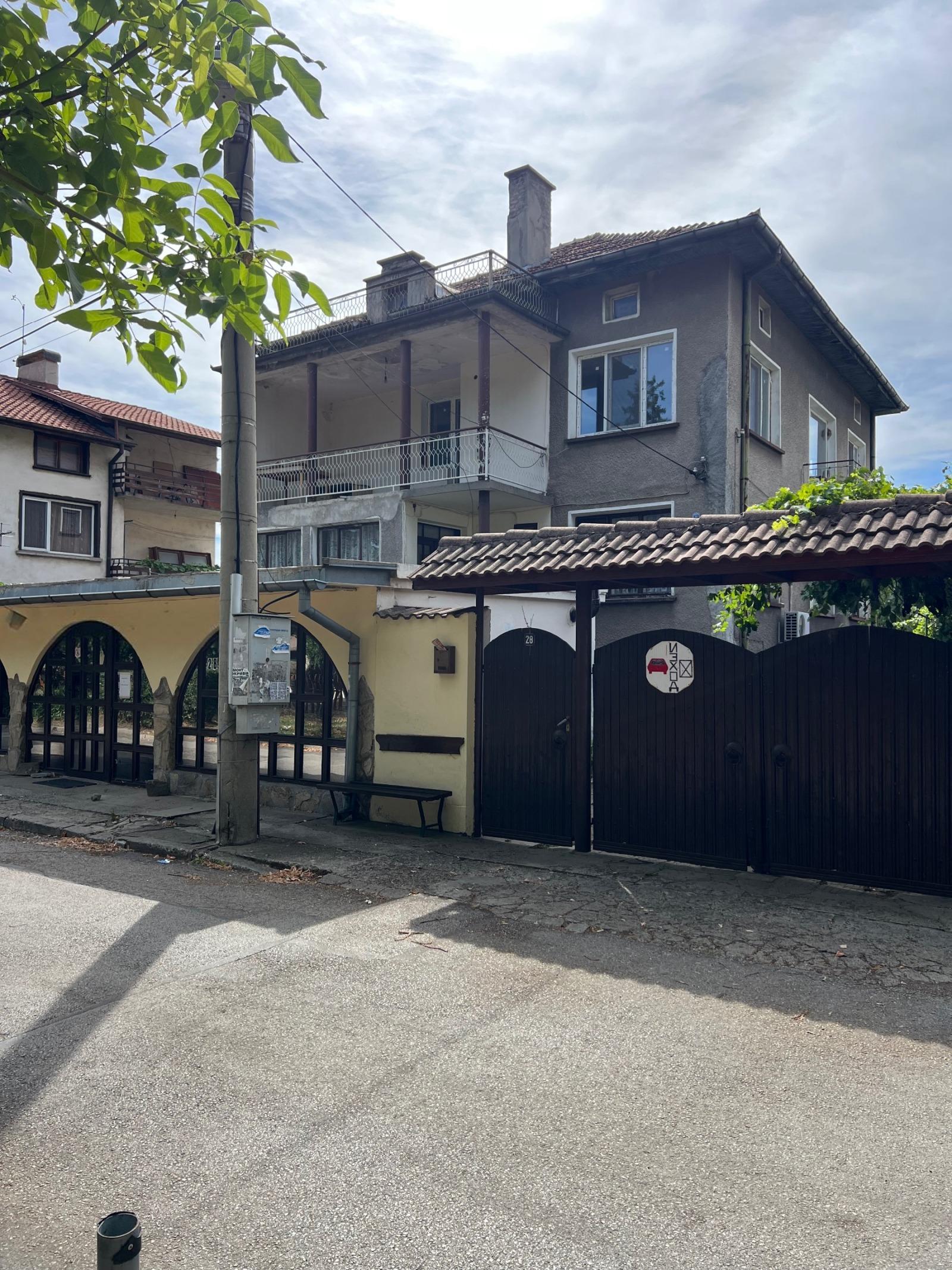 House Floor for Sale in Sofia, Kazichene