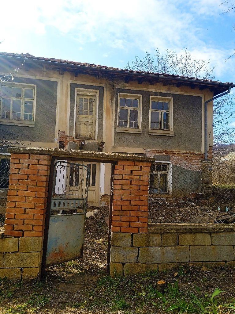 House for Sale in Damyanovo, Gabrovo