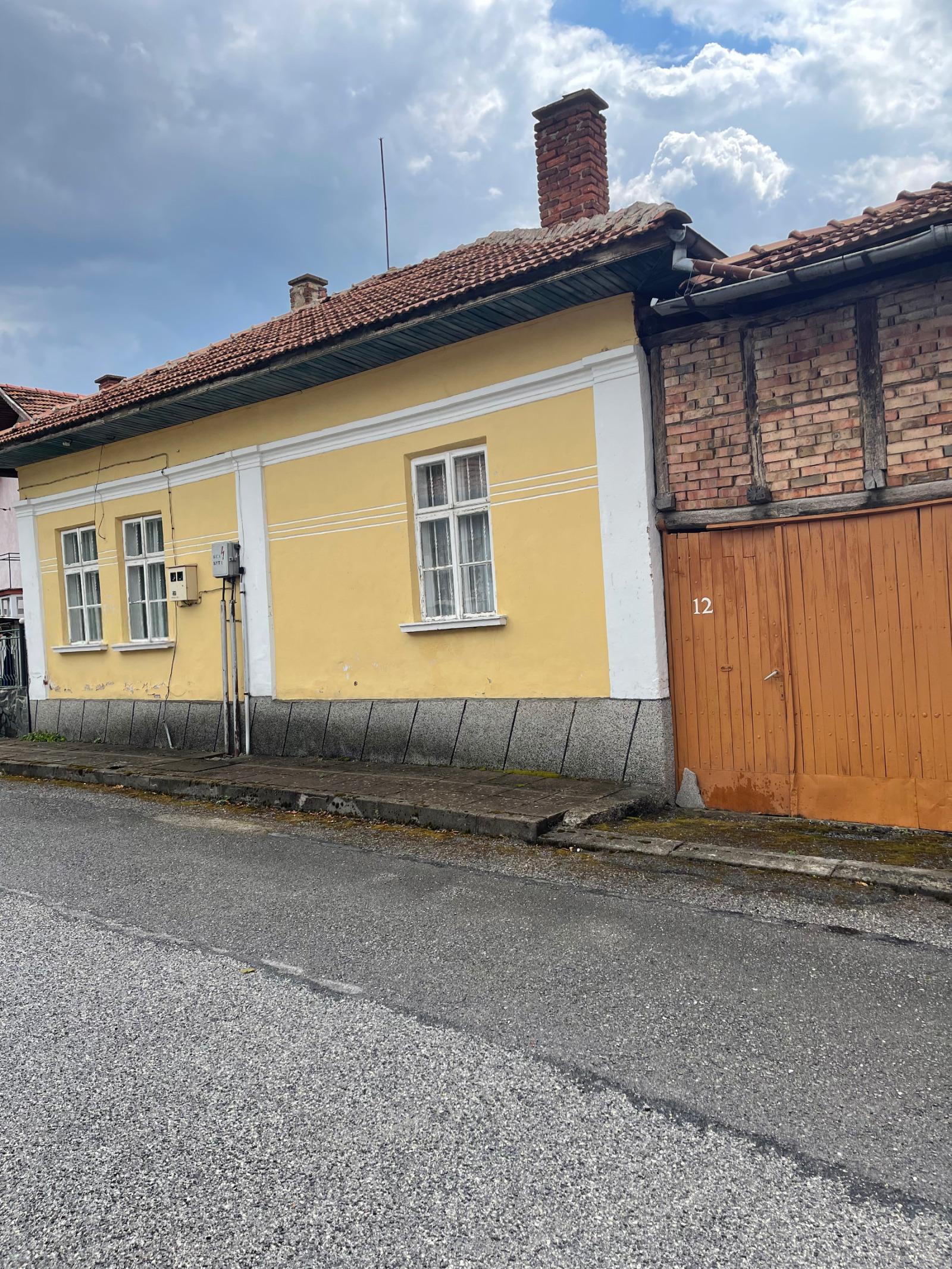 House for Sale in Mirkovo, Sofia Province