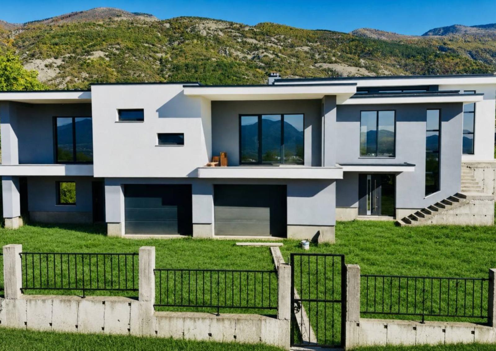 House for Sale in Karlovo, Plovdiv