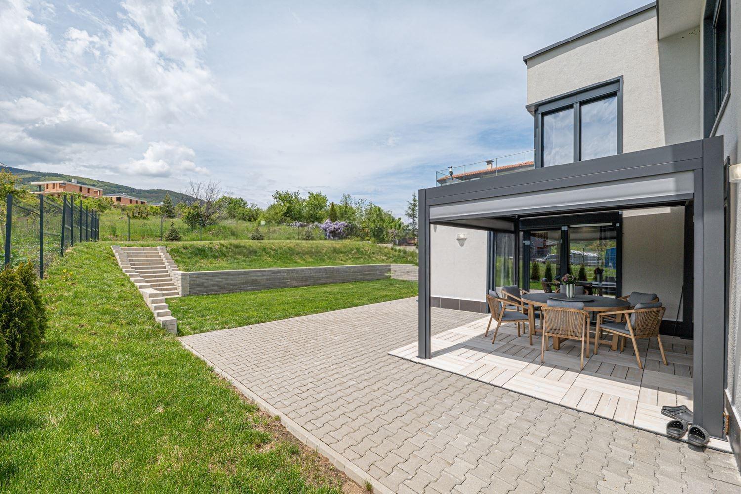 House for Sale in Sofia, Bistritsa