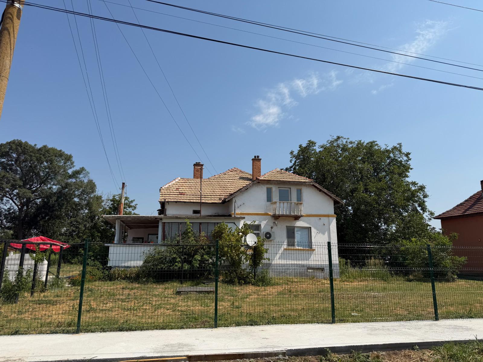 House for Sale in Glozhene, Vratsa