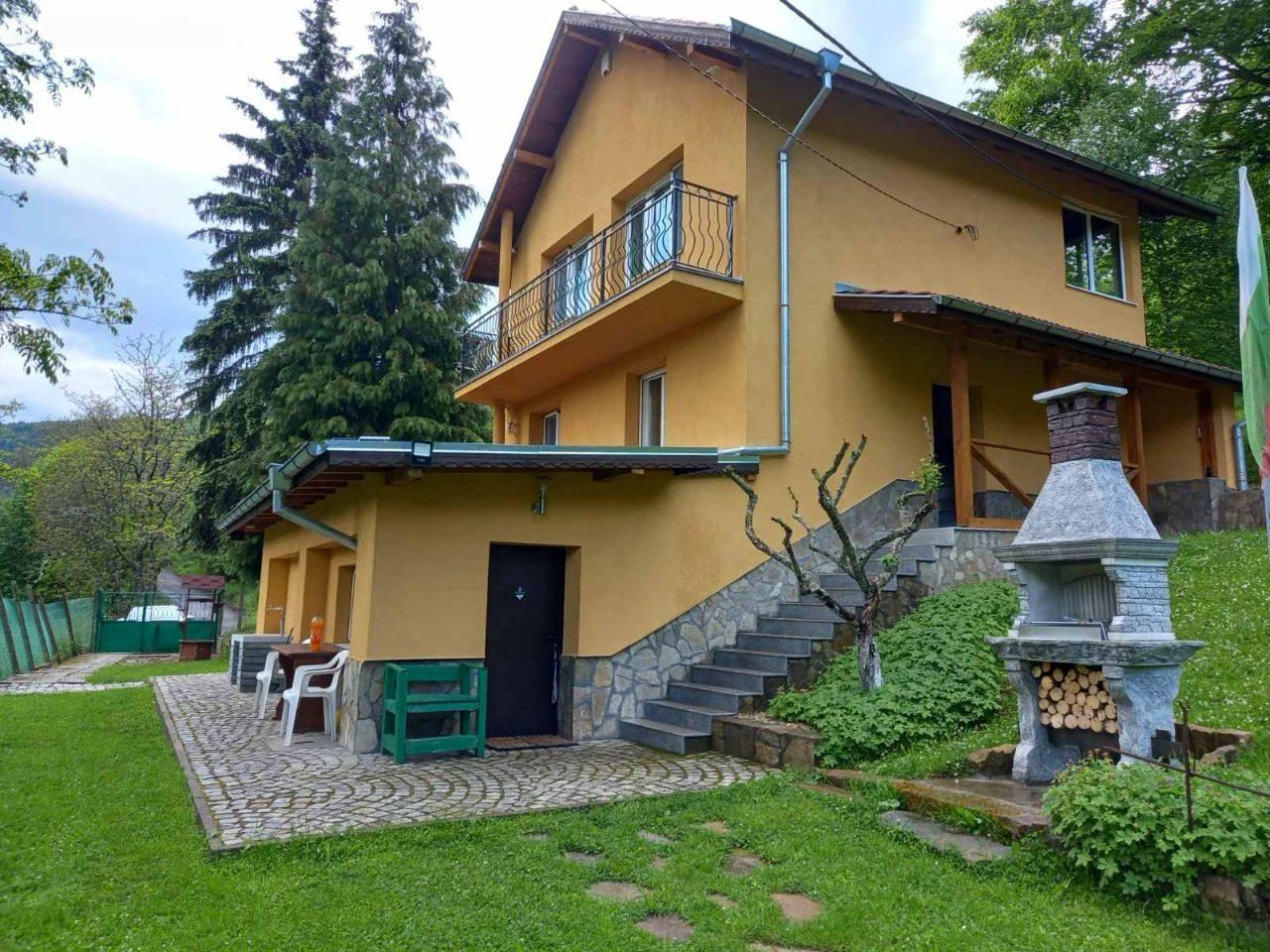 House for Sale in Gintsi, Sofia Province