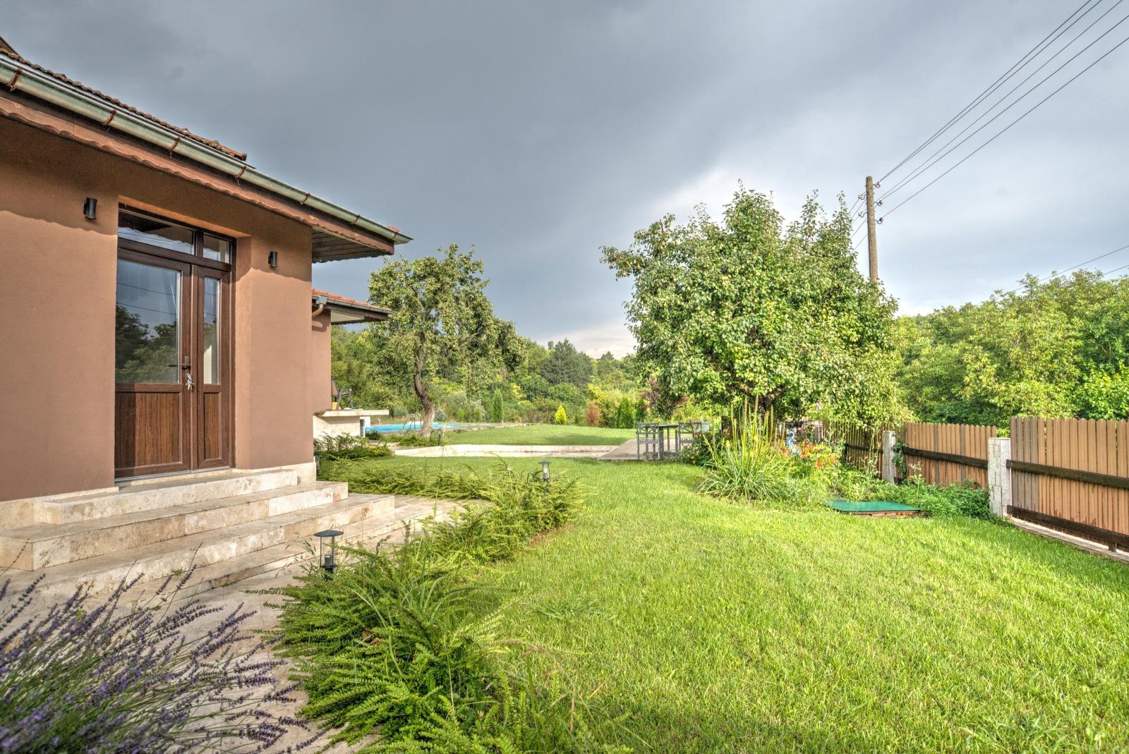 House for Sale in Nikolovo, Ruse