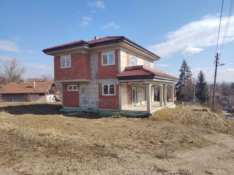 House for Sale in Herakovo, Sofia Province