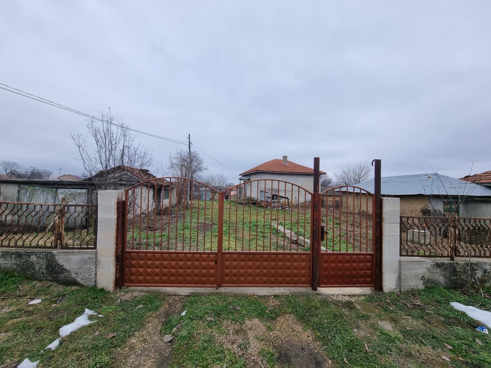 House for Sale in Bezmer, Dobrich