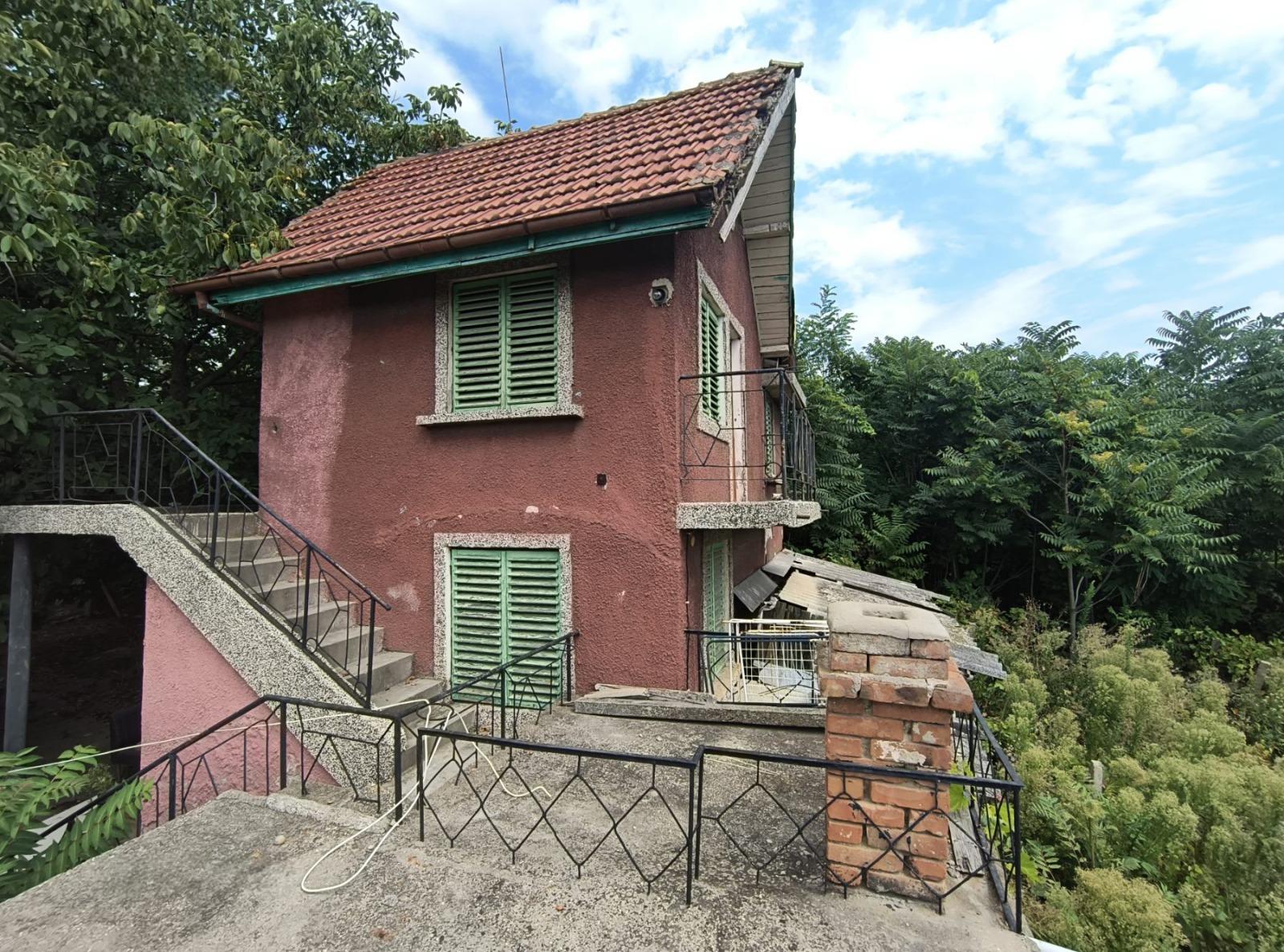 Villa for Sale in Ruse, Druzhba 2